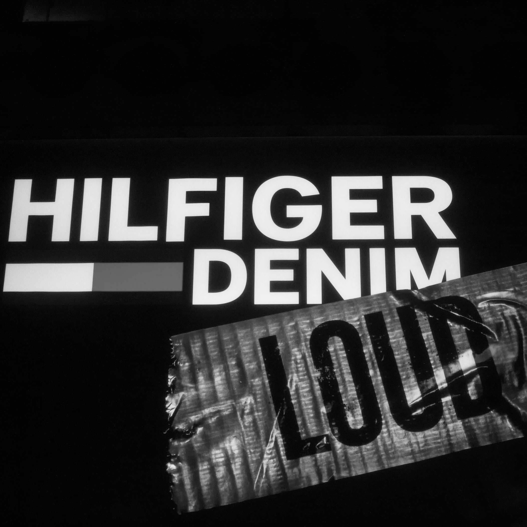 Tommy Hilfiger Denim LOUD 2010