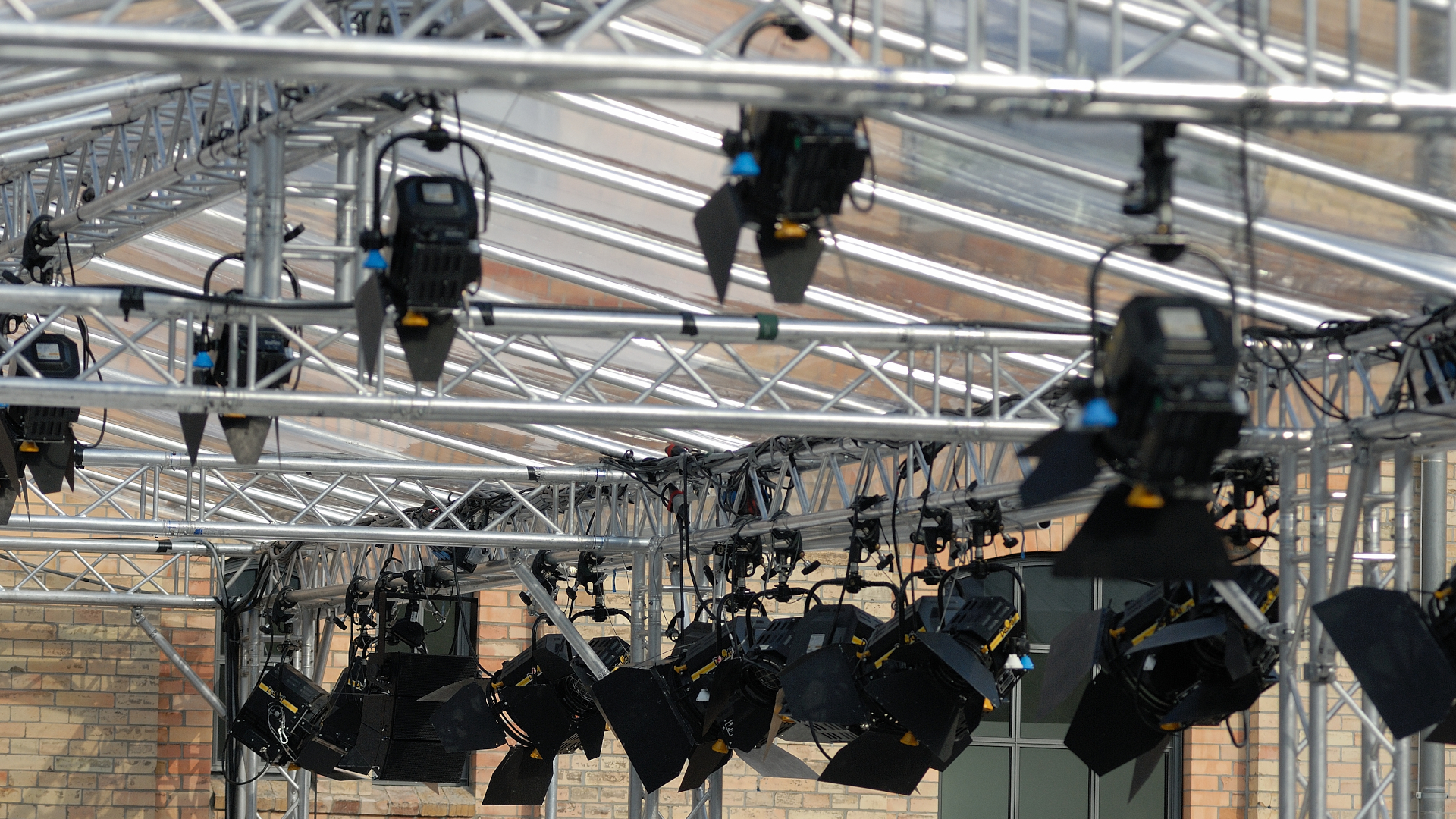 Juergen Schlieter +49 1736141010